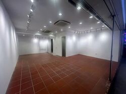 Toa Payoh Central (D12), Retail #601935131